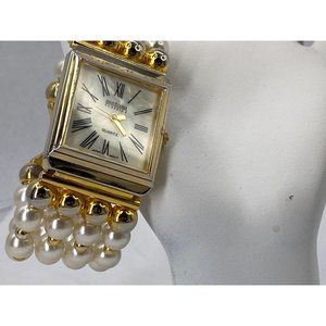 Lady's Watch Square Face White Black Roman Numerals 7 inch Bracelet Faux Pearls